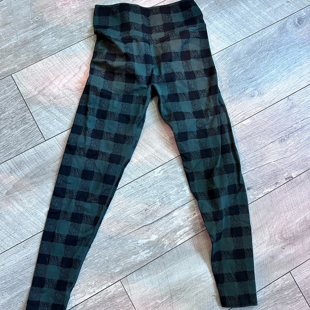 Fabletic Special Edition Plaid Leggings